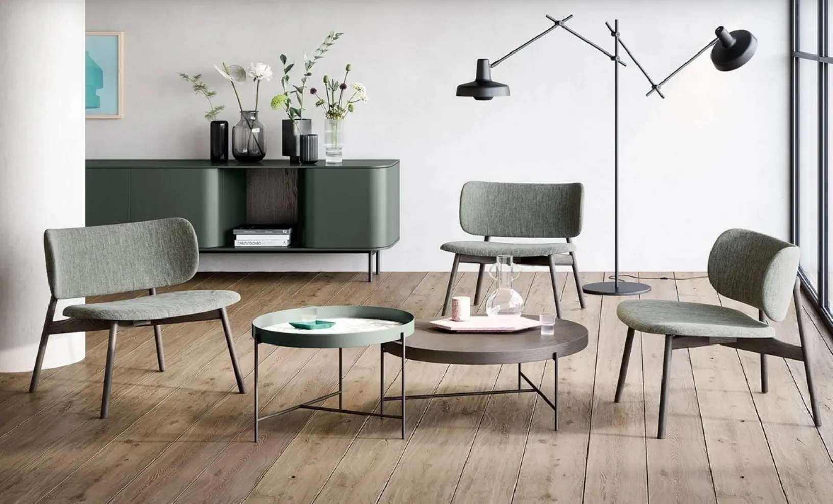 Tavolino rotondo Globe in legno o metallo e ceramica di Novamobili