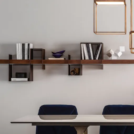 Libreria Ago e Filo in legno con mensole in metallo di Ronda Design