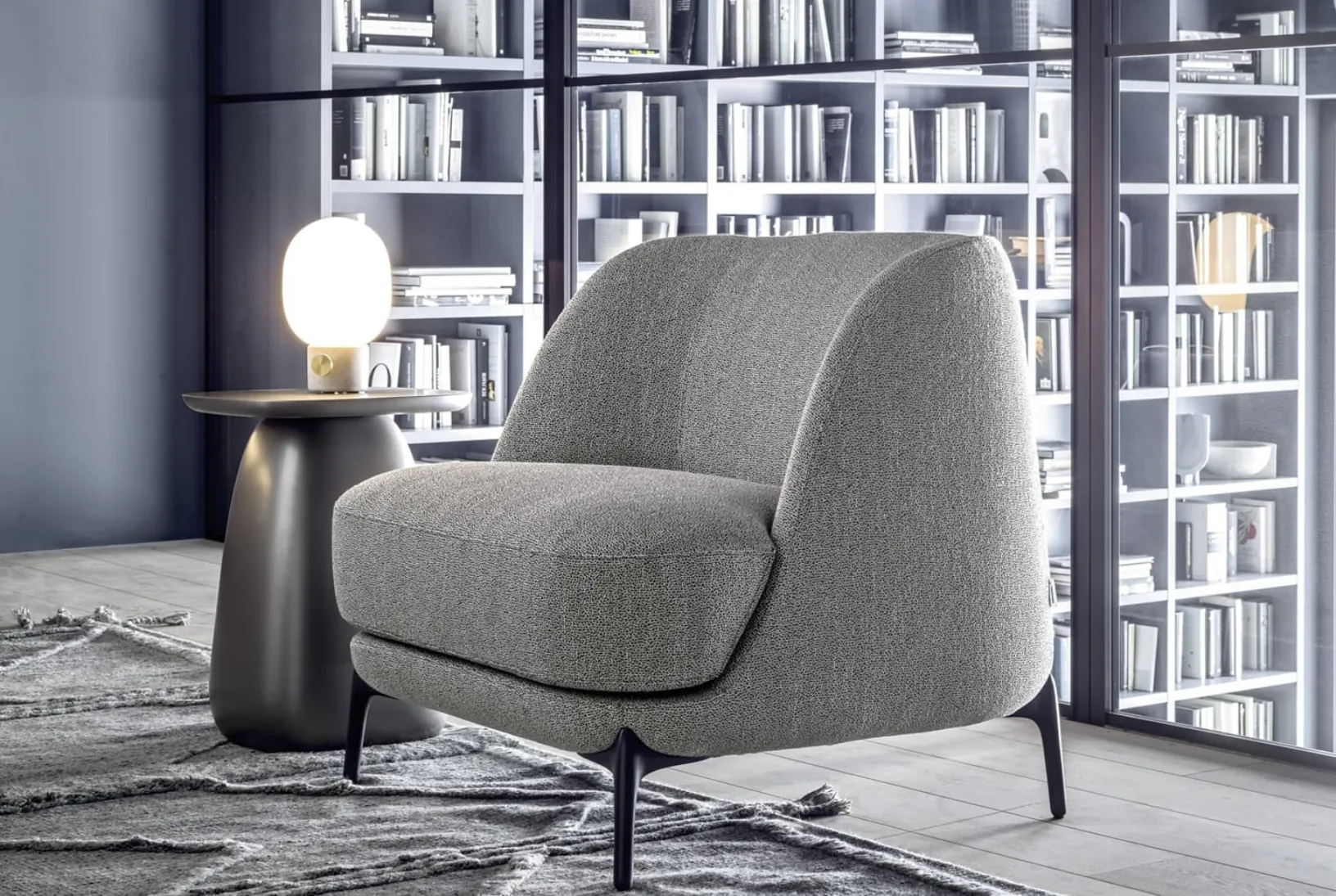 Poltroncina Velvet in tessuto di Novamobili