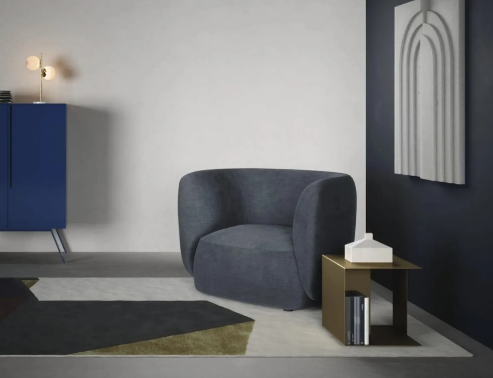 Poltroncina Blossom in tessuto imbottito dalle linee curve di Novamobili
