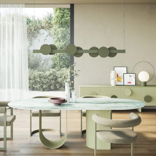 Tavolo ovale Roshi con top in ceramica e base in metallo di Ronda Design